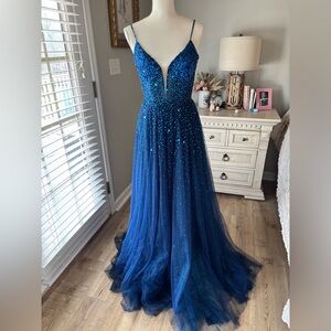 NWT Jovani blue sequined and sparkly tulle prom dress style 08408 size 6